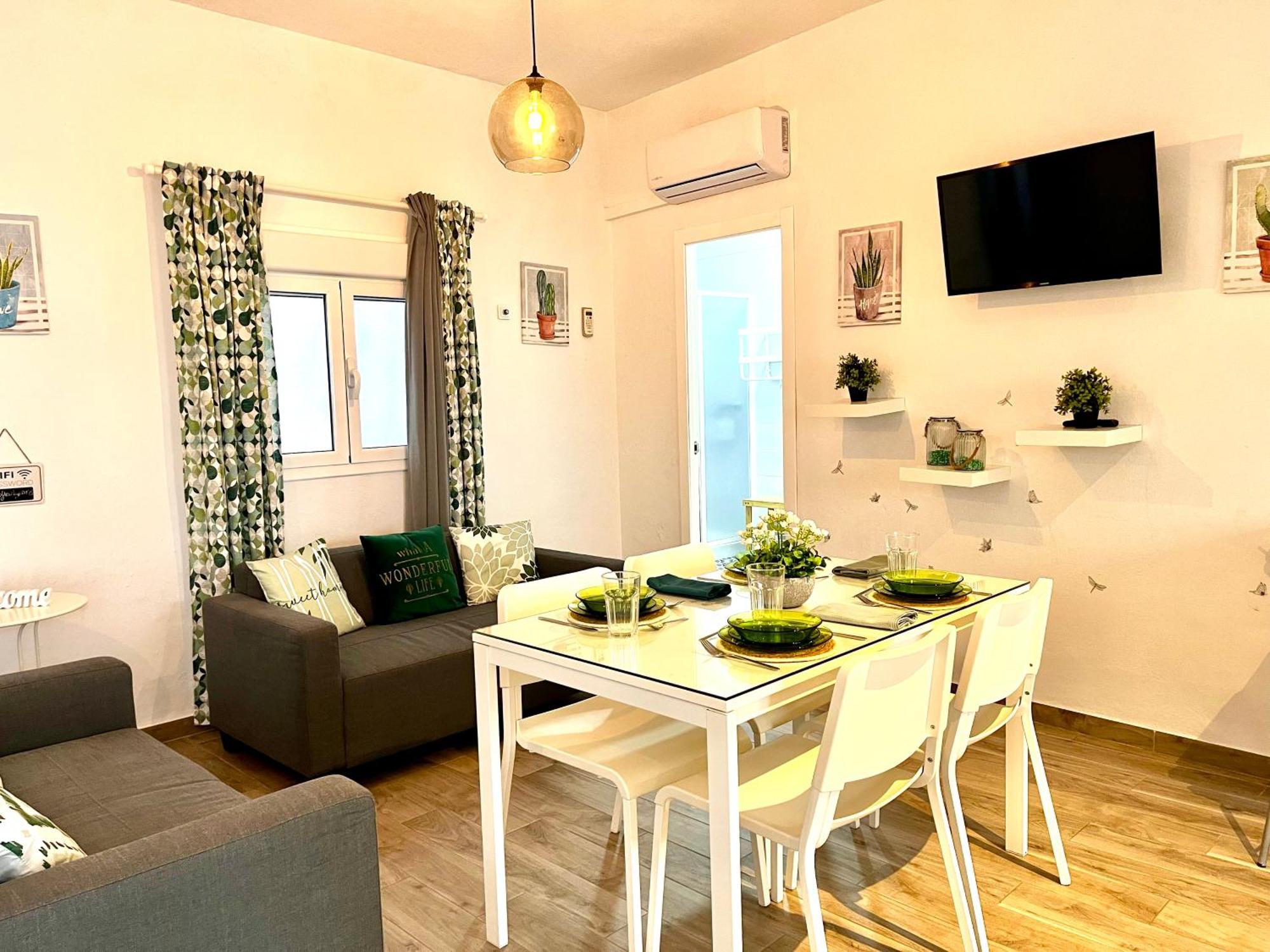 Conil Calle Trafalgar Centro Solo Familias Y Parejas 科尼尔-德拉弗龙特拉 外观 照片